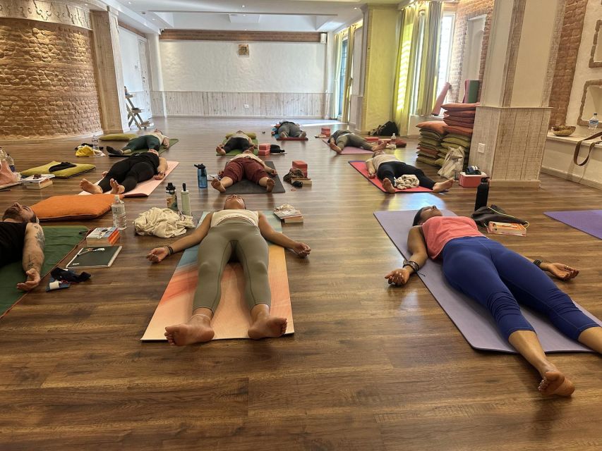 1 Day Yoga and Meditation Retreats in Kathmandu - Key Points
