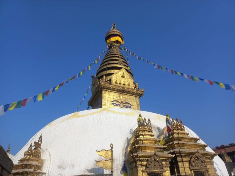 Kathmandu: Monkey Temple and Chandragiri Cable Car Ride Tour