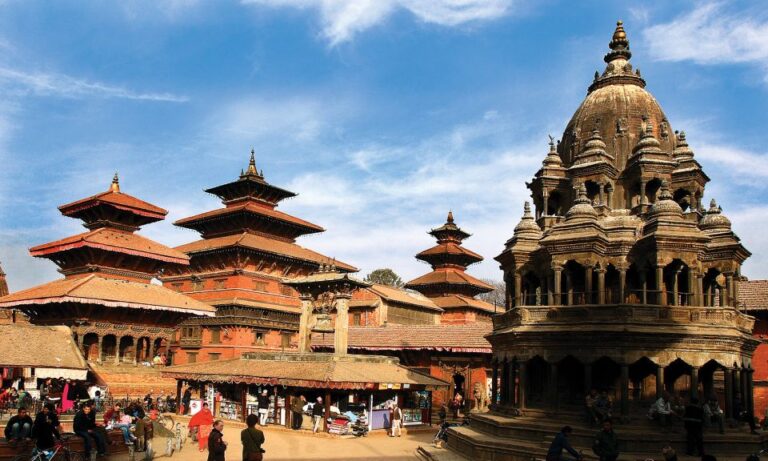 Kathmandu: Patan and Bhaktapur Day Tour