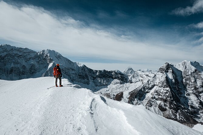 23 Days Island Peak Trekking in Nepal - Just The Basics