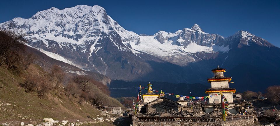 15 Days Tsum Valley Trek - Taking in Tibetan Culture and Monasteries