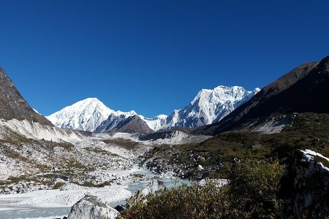 Manaslu Trek With Larke Pass - Inclusions and Exclusions