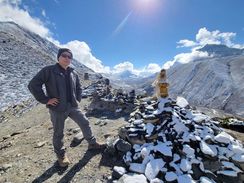 Everest Base Camp - Chola Pass - Gokyo Lake Trek - 15 Days - Sherpa Culture Experience