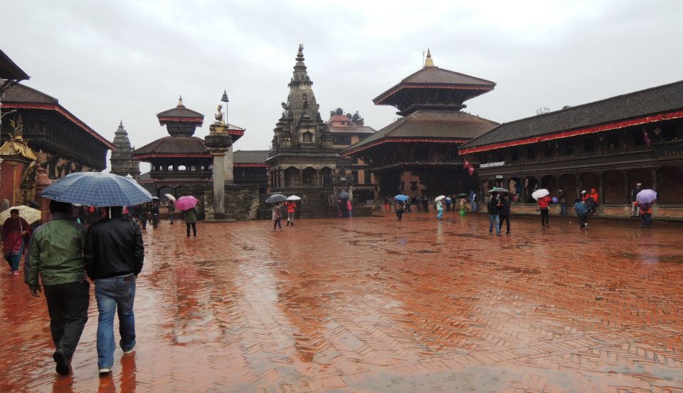 Kathmandu: Patan and Bhaktapur Day Tour - Experience Highlights in Bhaktapur