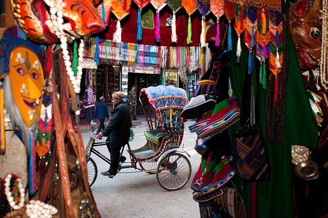 3-Hour Thamel Sightseeing Tour by Rickshaw in Kathmandu - Return Transport Inclusion