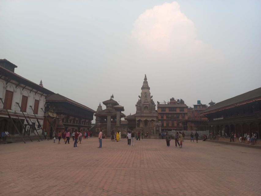 Bhaktapur Sightseeing With Nagarkot Sunset Tour - Cultural Experience