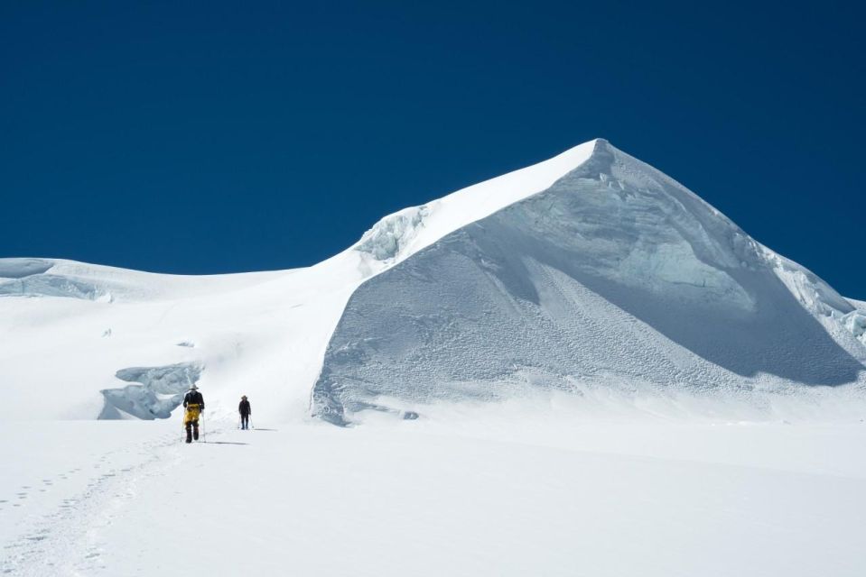 Mera Peak Climbing - Accommodations and Facilities