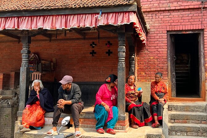 20 Ponds Walking Heritage Tour in Bhaktapur - Booking Information