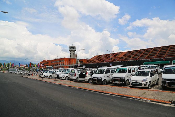 Private Transfer: Kathmandu Domestic Airport to Hotel Vehicle - Just The Basics