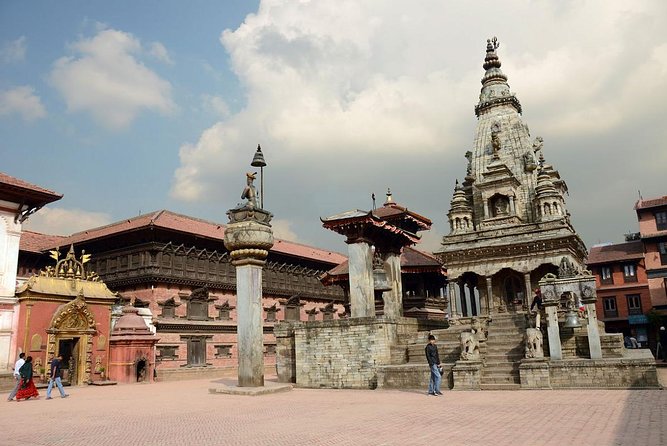 Ramble Around Bhaktapur, Changu Narayan Temple and Nagarkot Hillstation - Exploring Bhaktapurs Cultural Heritage