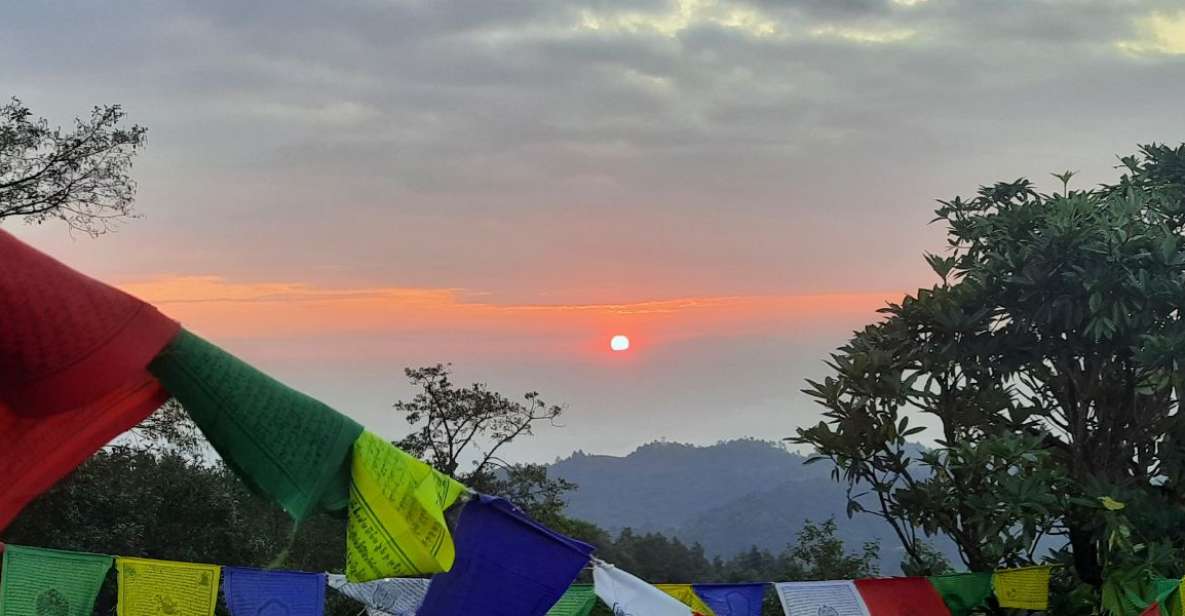 Kathmandu: Nagarkot Sunrise View Tour (Option Hiking) - Experience Highlights