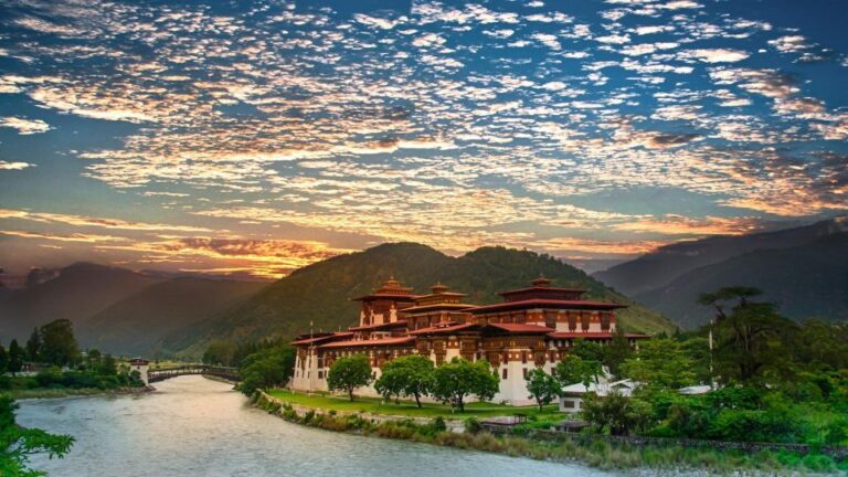 Nepal and Bhutan Holiday Tour